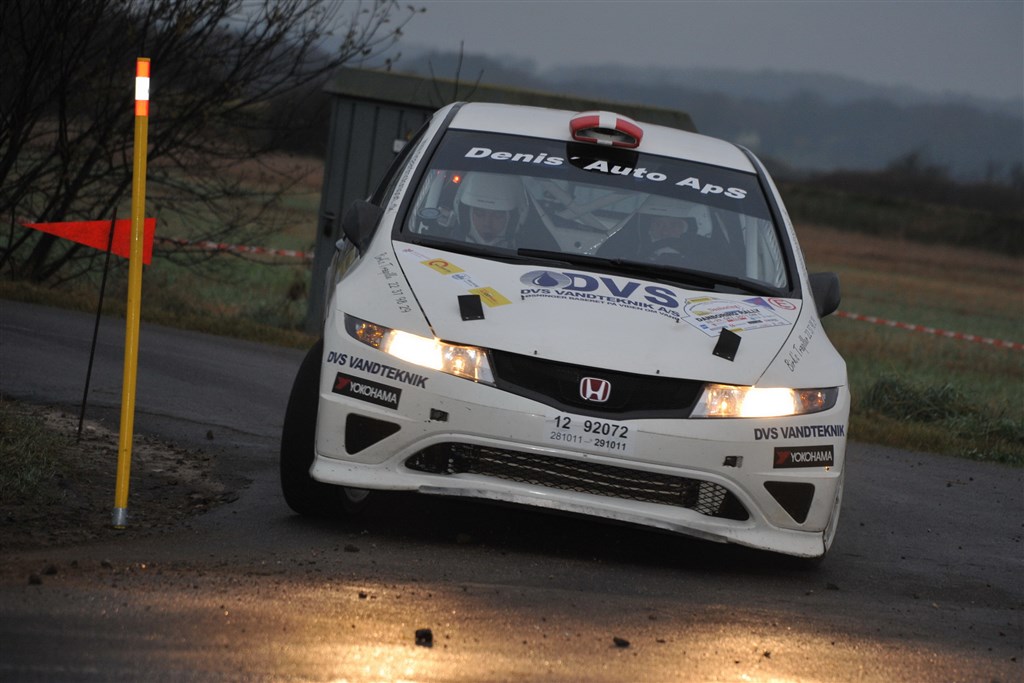 Anders Rygaard og Henrik Skott tog en divisionssejr ved det sidste Danboring Rally, som Ikast og omegns Motor Klub arrangerede.
(Foto: Morten Alstrup)